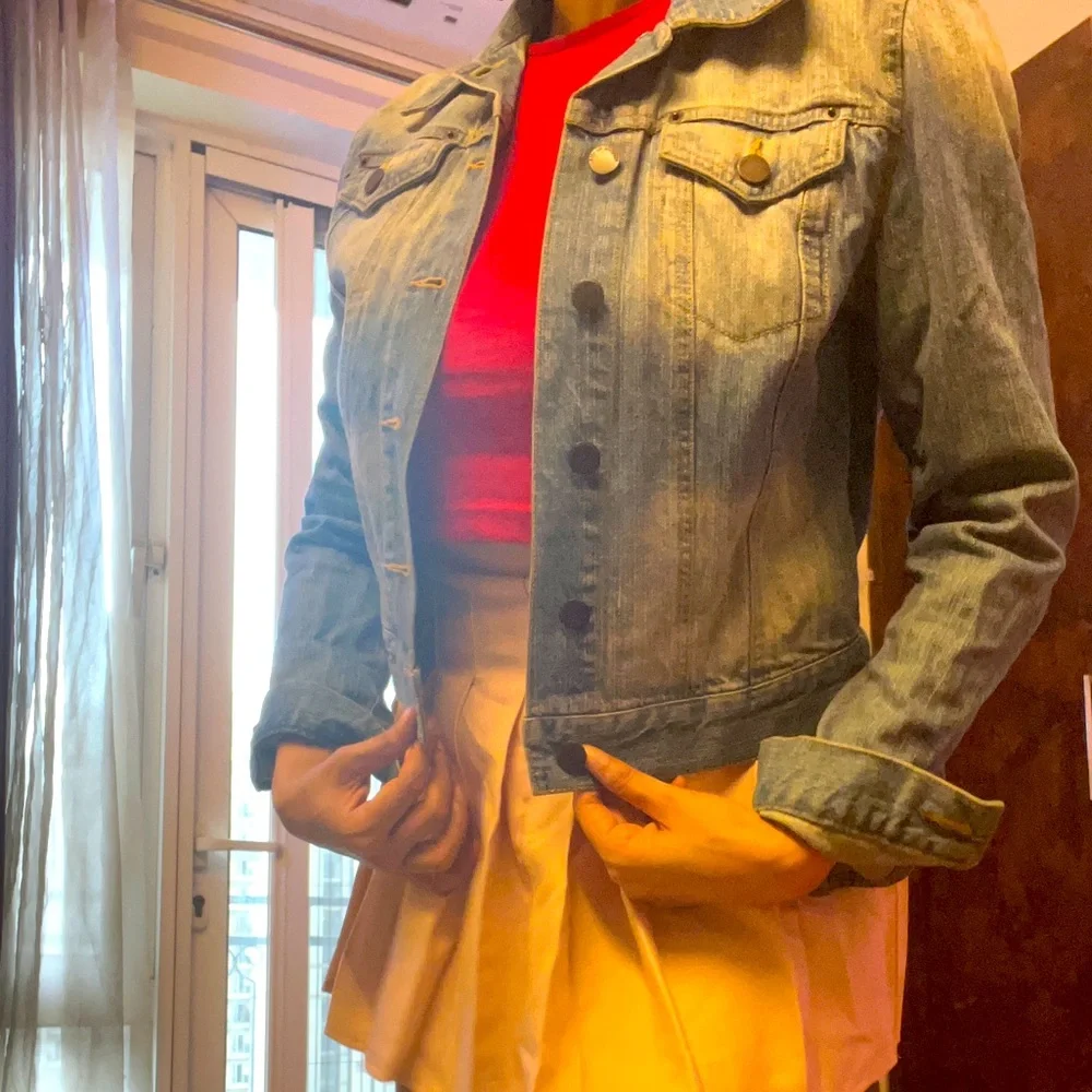 Forever 21 Blue Washed Denim Jacket - Picture 3 of 9